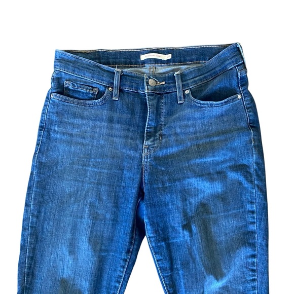 Levi’s 311 Shaping Skinny Woman’s Jeans. Size 29. - Picture 4 of 9